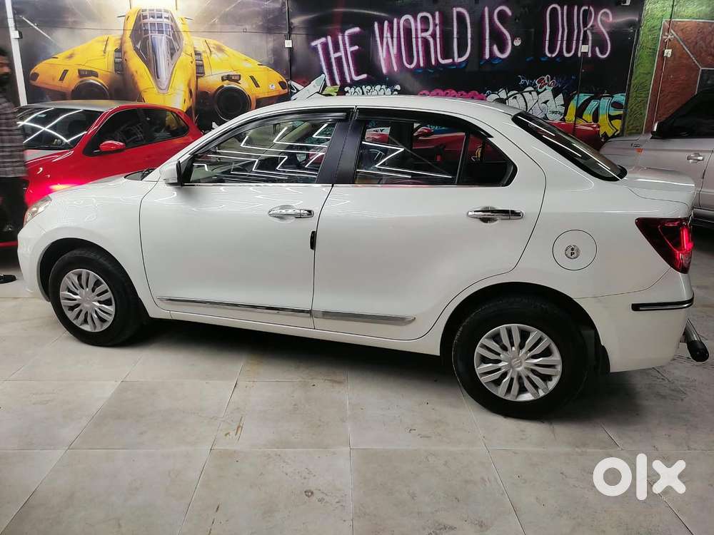 Maruti Suzuki Dzire 1.2 Vxi, 2023, Petrol