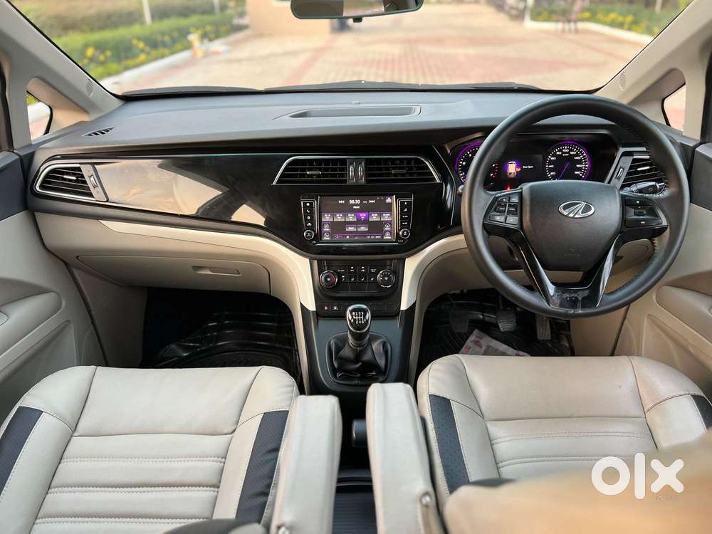 Mahindra Marazzo M6 8str, 2018, Diesel