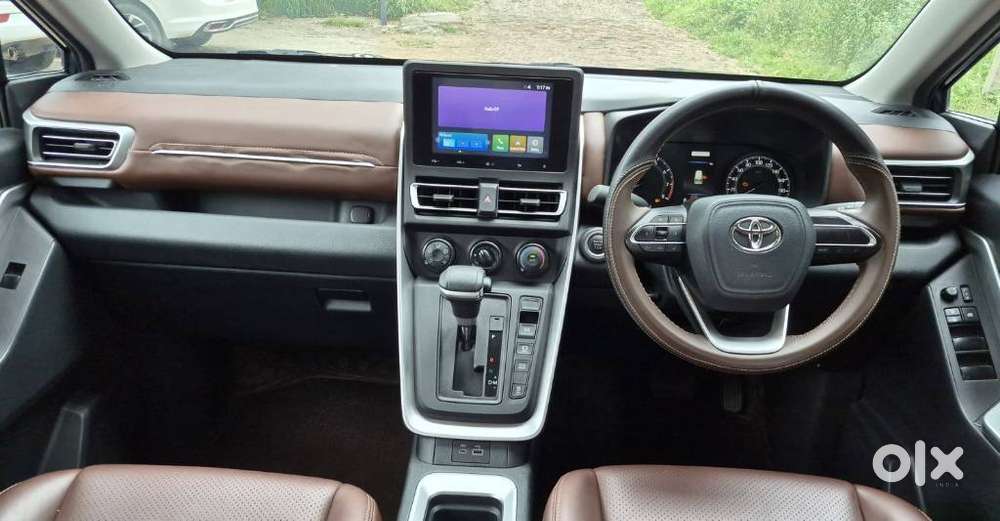 Toyota Innova Hycross 2.0 Gx 7 Str, 2025, Petrol