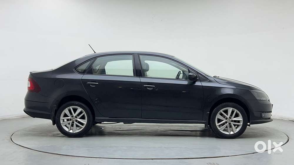 Skoda Rapid 1.6 Mpi At Style, 2018, Petrol