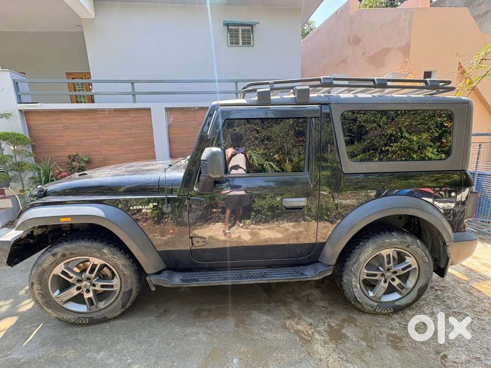 Mahindra Thar Petrol 2021