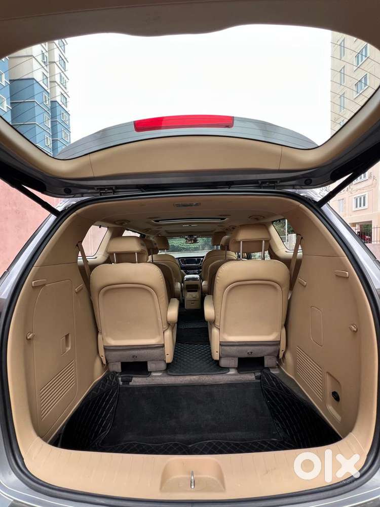 Kia Carnival Prestige, 2022, Diesel