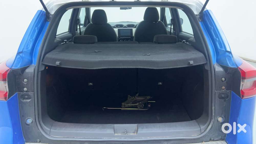 Nissan Magnite 1.0 Xv, 2021, Petrol