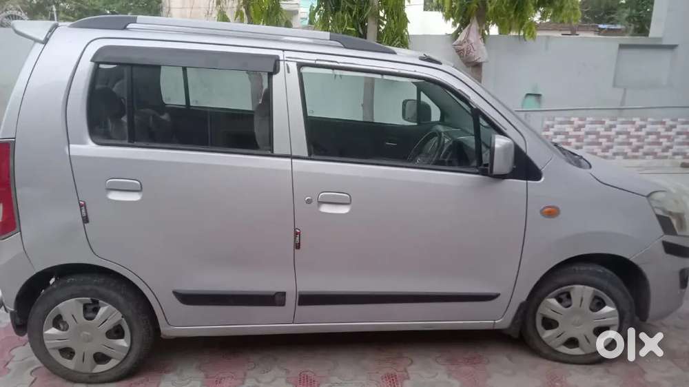Maruti Suzuki Wagon R 2014 Petrol Well Maintained