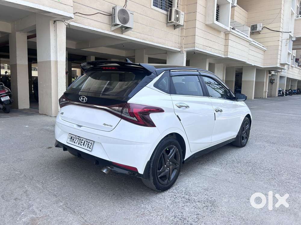 Hyundai New I20 1.2 Sportz Mt Dual Tone, 2022, Petrol