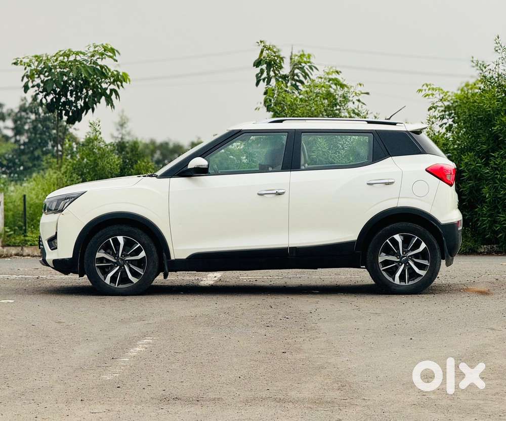 Mahindra Xuv300 W8 (o) 1.5 Diesel Amt, 2019, Diesel
