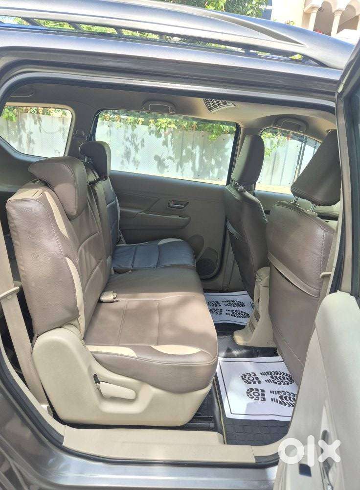 Maruti Suzuki Ertiga 1.5 Zxi Plus Shvs, 2019, Petrol