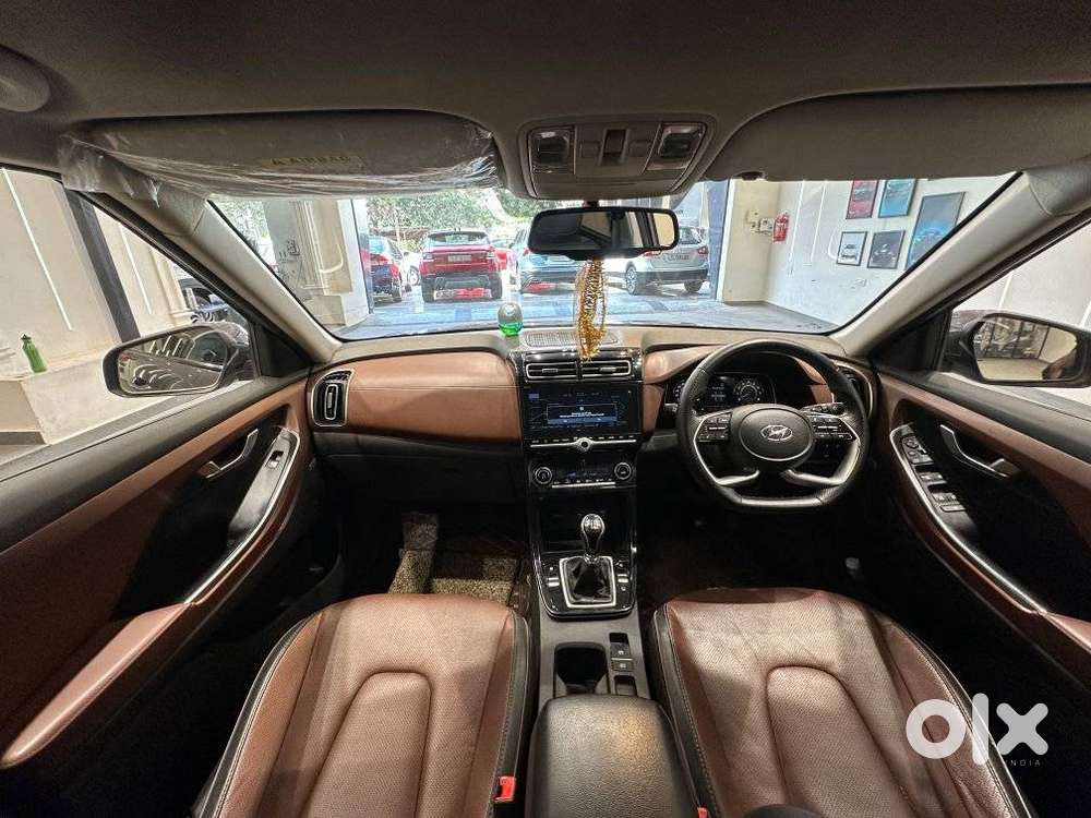 Hyundai Alcazar Signature, 2021, Petrol