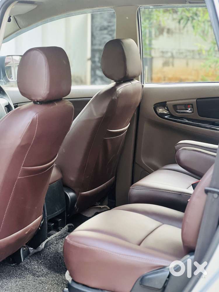 Toyota Innova 2.5 V 7 Str, 2015, Diesel
