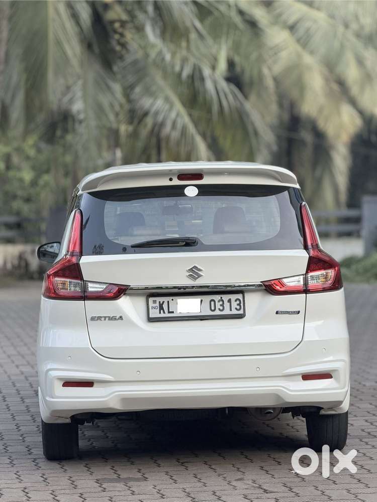 Maruti Suzuki Ertiga 1.5 Zxi Plus Shvs, 2019, Petrol