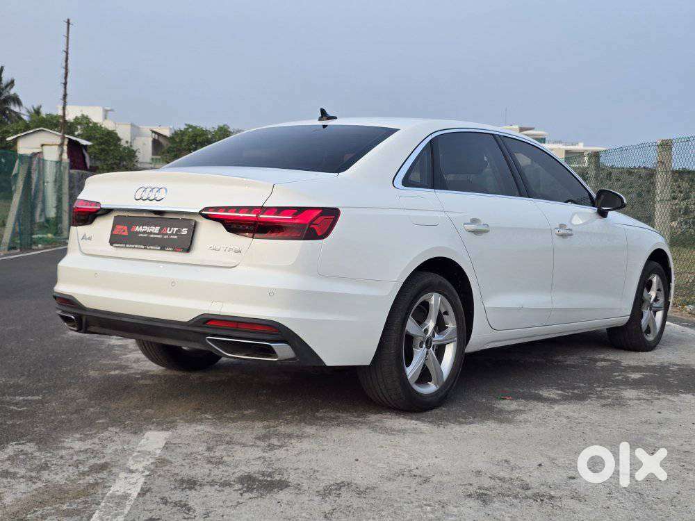 Audi A4 2.0 Premium Plus 40 Tfsi, 2023, Petrol