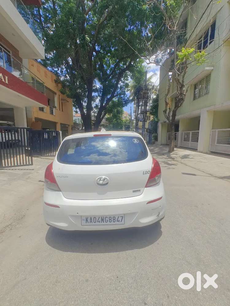 Hyundai I20 Sportz 2012 Car