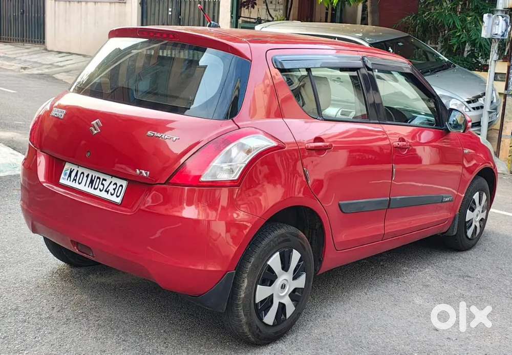 Maruti Suzuki Swift Vxi 2011 Petrol Car