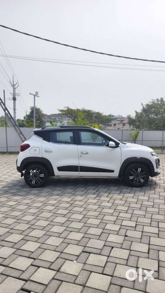 Renault Kwid Rxt Amt Climber (automatic), 2023, Petrol