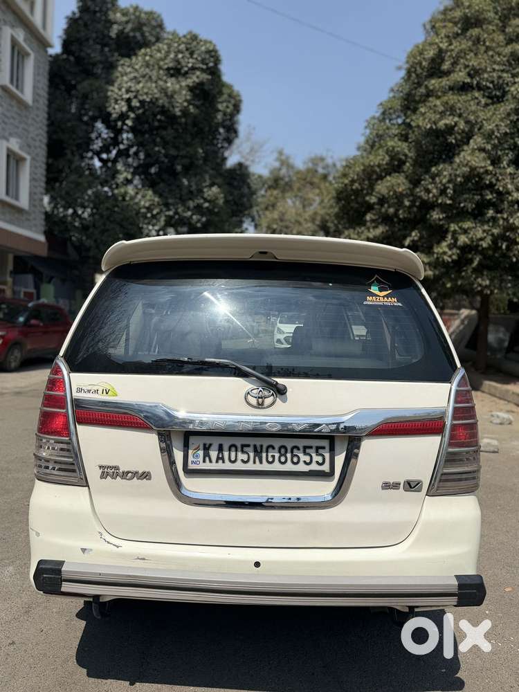 Toyota Innova 2.5 V 7 Str, 2011, Diesel