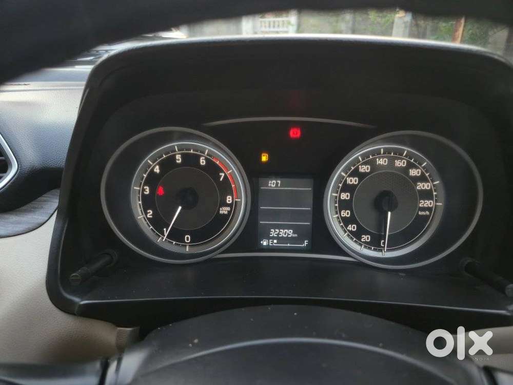 Maruti Suzuki Dzire 1.2 Vxi, 2023, Petrol