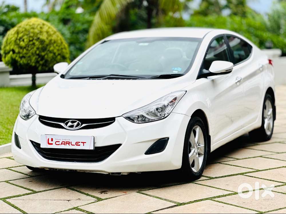 Hyundai Elantra 2913