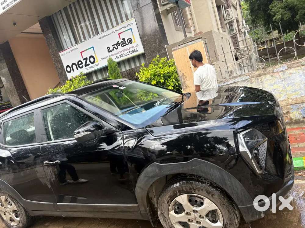 Mahindra Xuv 3xo Petrol 2024 Second Owner
