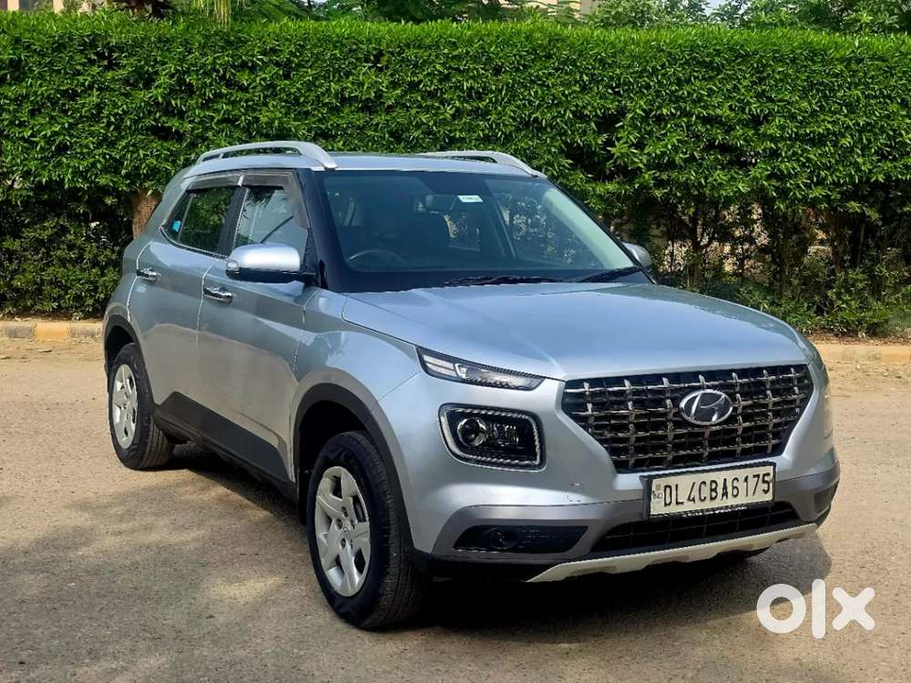 Hyundai Venue 1.2 S Plus, 2021, Petrol