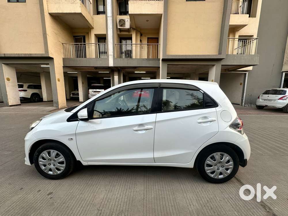 Honda Brio 2011-2013 V Mt, 2016, Petrol