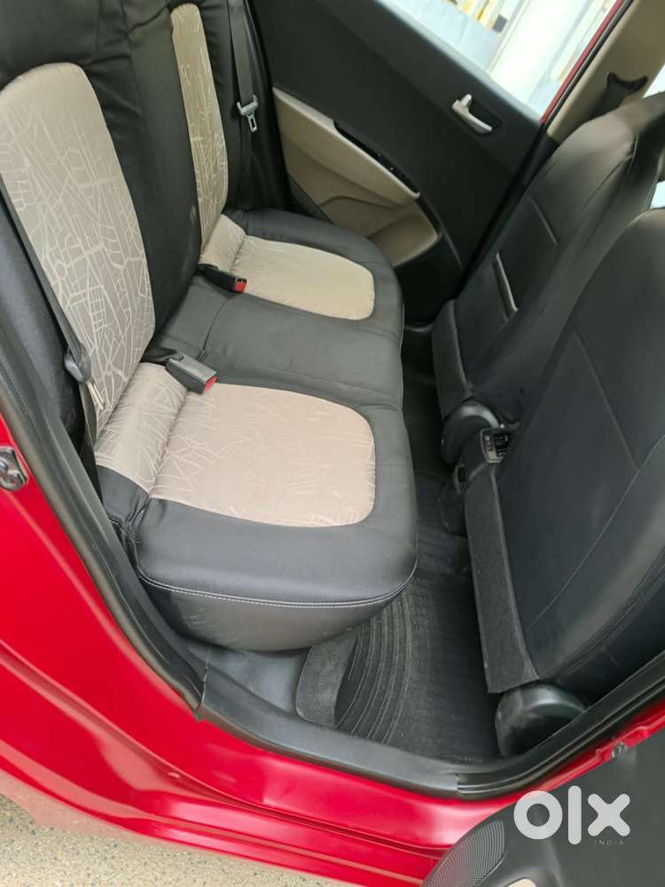 Hyundai Grand I10 Sportz, 2017, Petrol