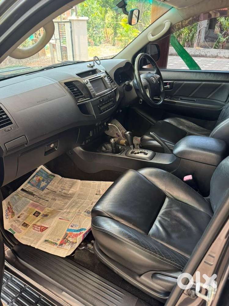 Toyota Fortuner 2015 Diesel Well Maintained