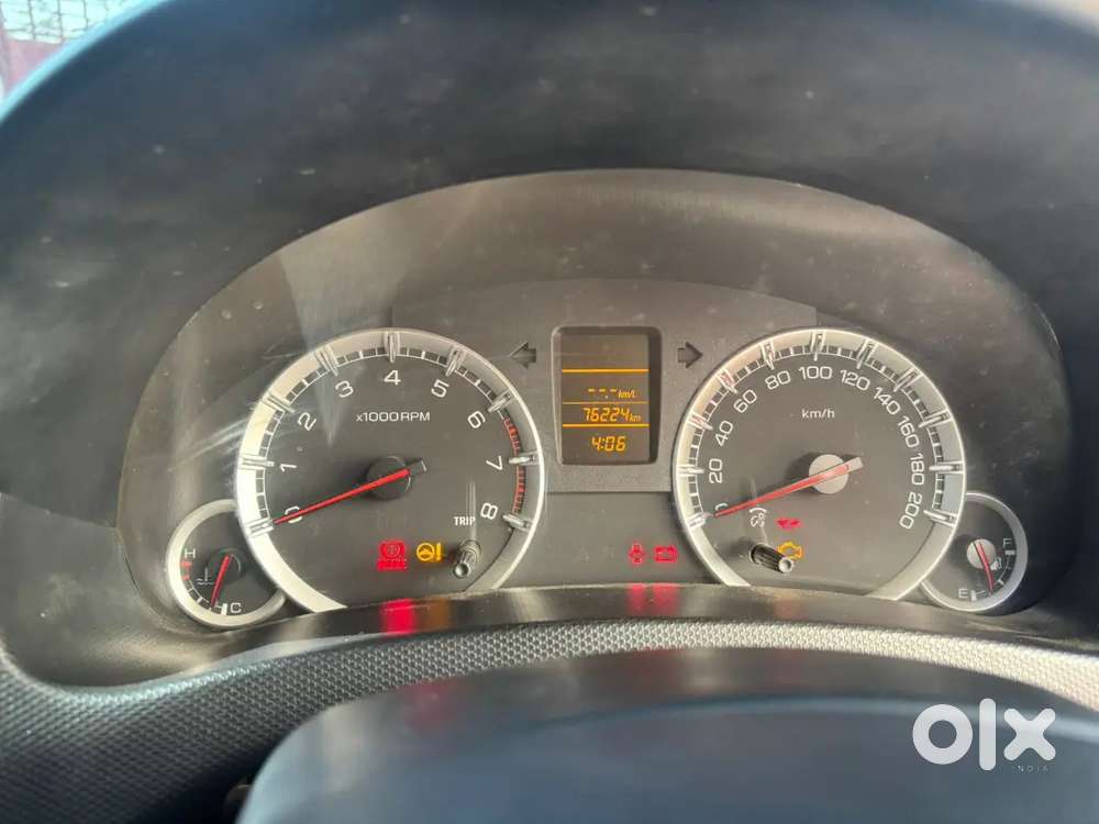 Maruti Suzuki Swift 2012 Petrol 76700 Km Driven