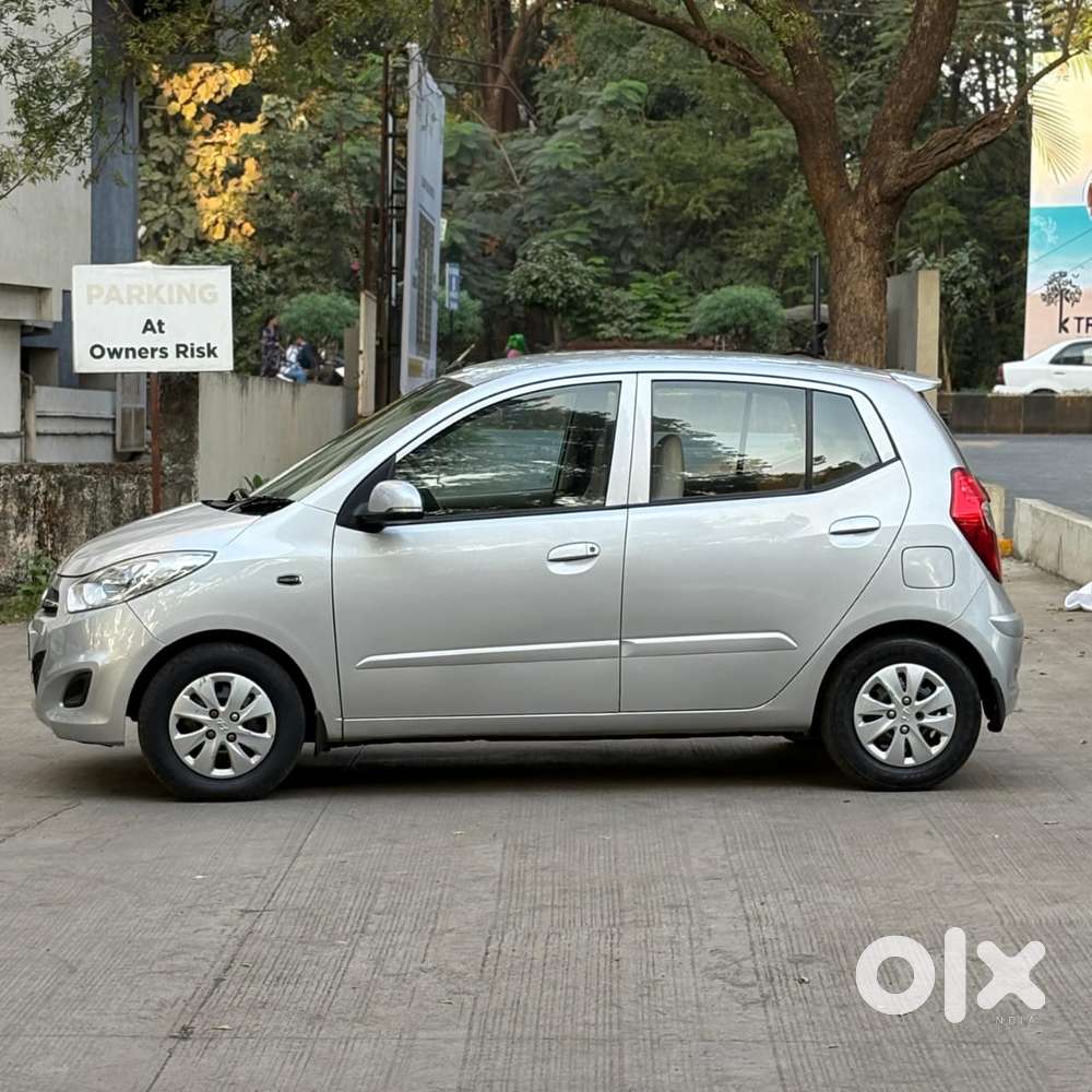 Hyundai I10 Sportz, 2012, Petrol