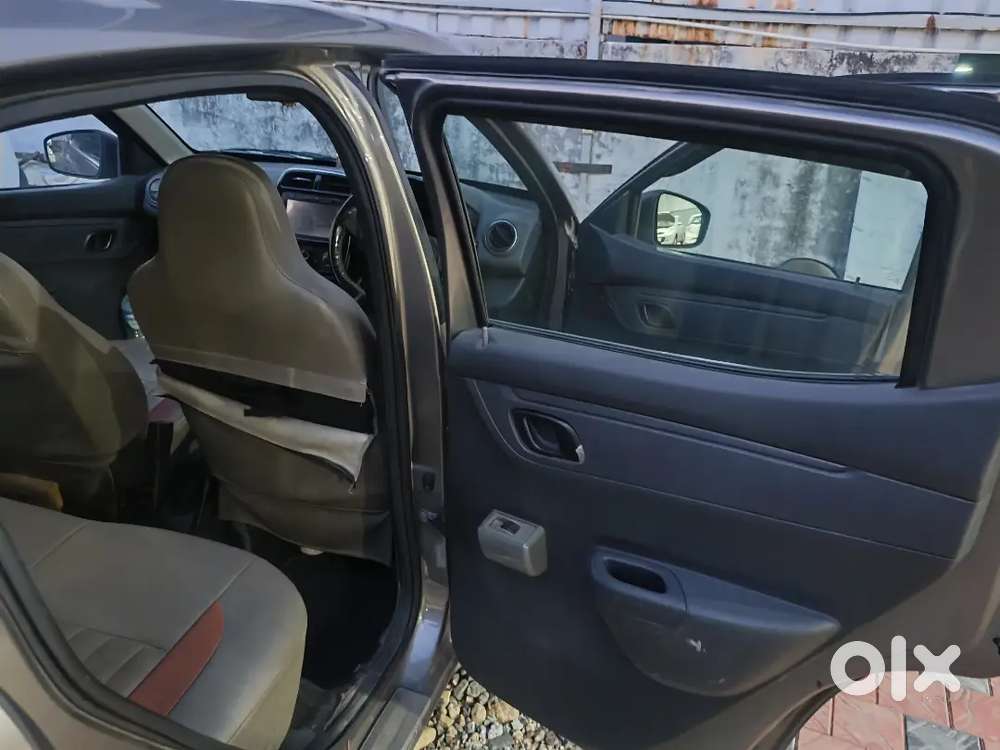 Renault Kwid 2016 Petrol Well Maintained
