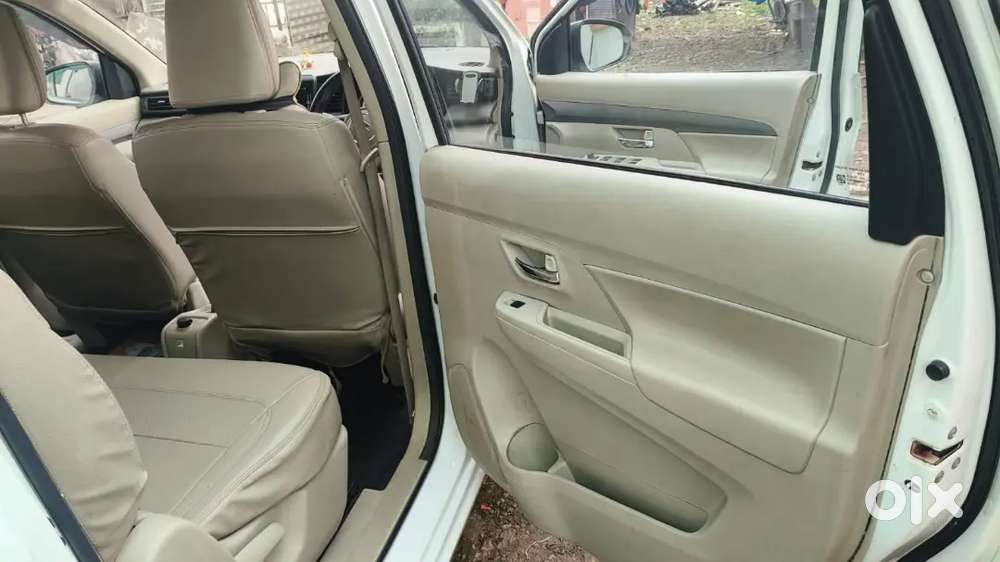 Maruti Suzuki Ertiga 23