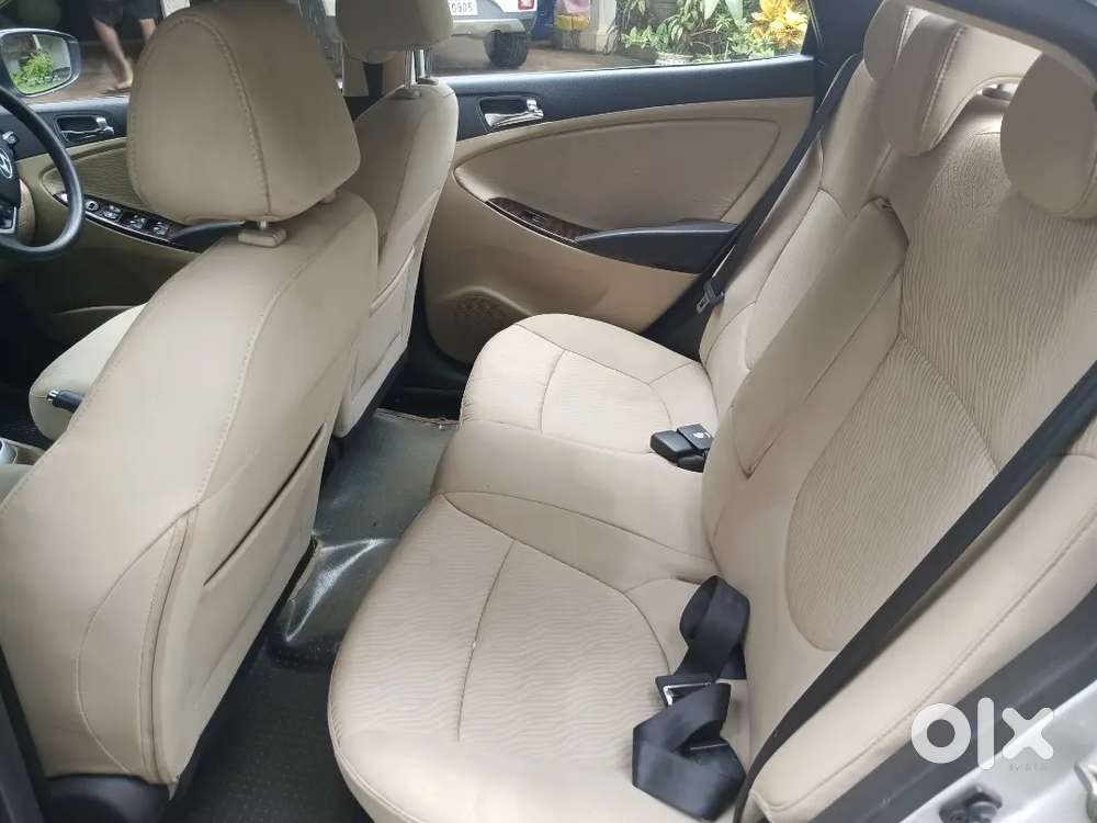 Hyundai Fluidic Verna 2012