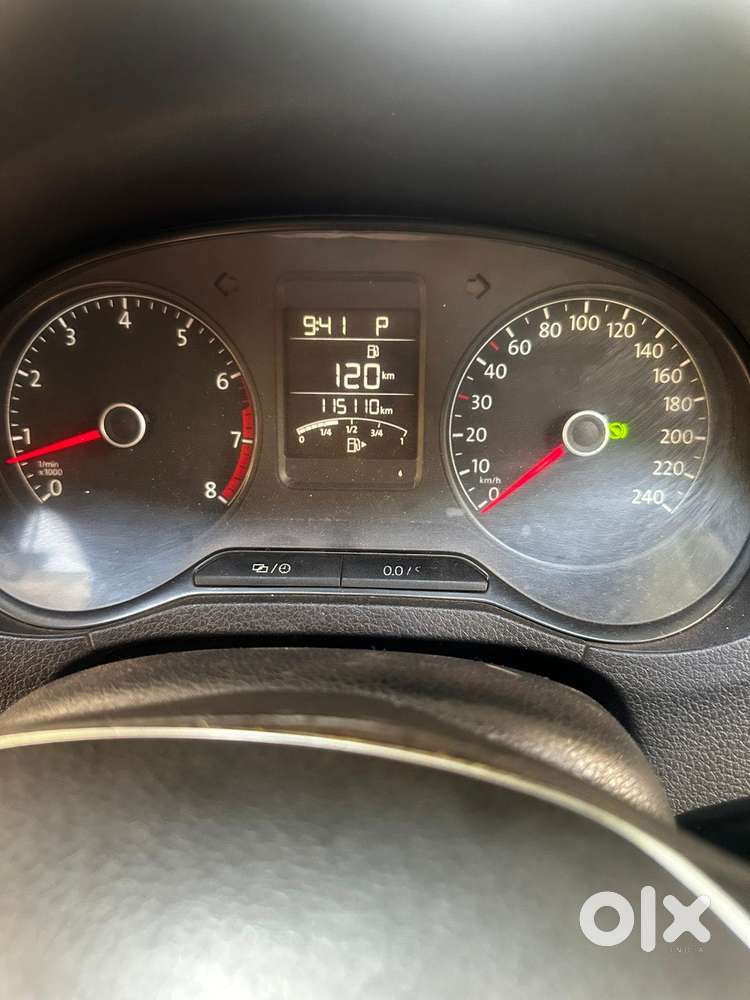 Volkswagen Vento 2013-2015 1.2 Tsi Comfortline At, 2016, Petrol