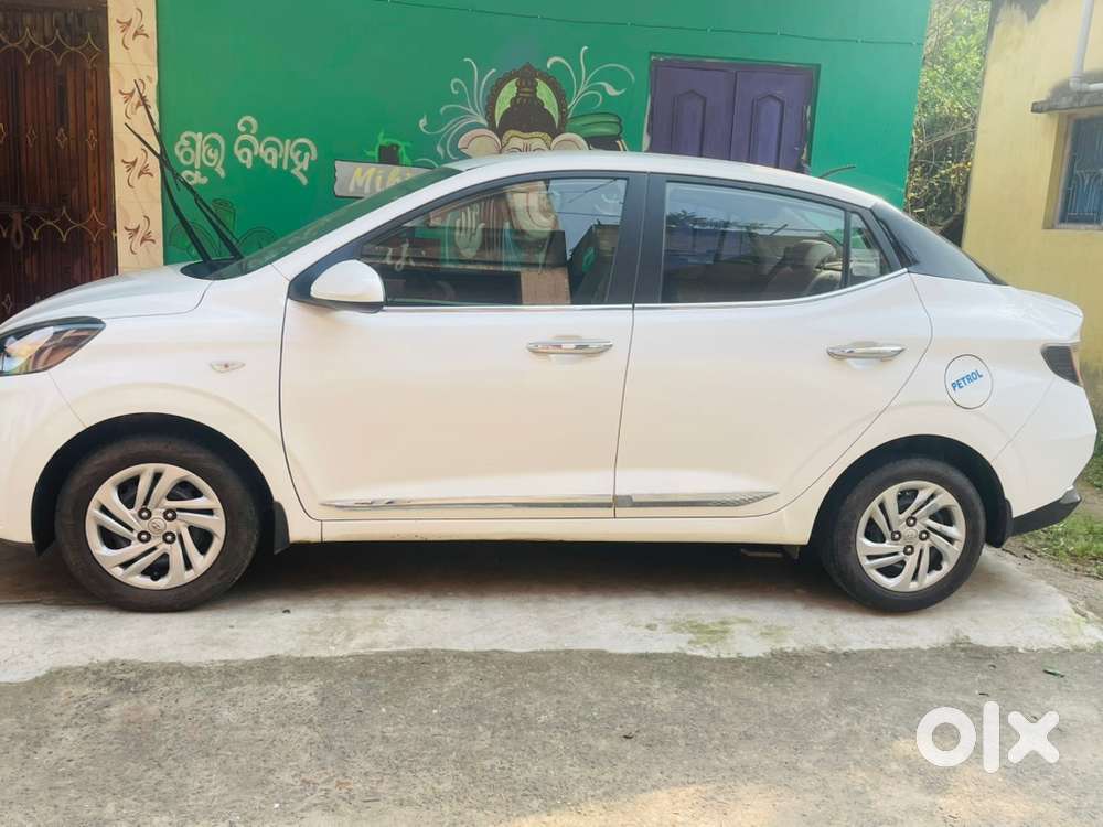 Hyundai Aura 2021 Petrol