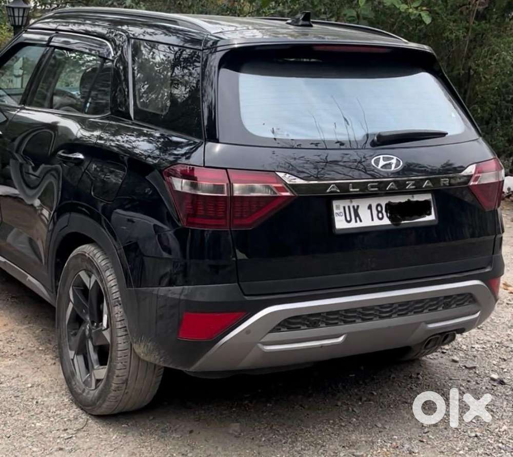 Hyundai Alcazar 2023 Diesel Well Maintained