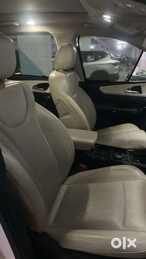 Mahindra Xuv700 2024 Model