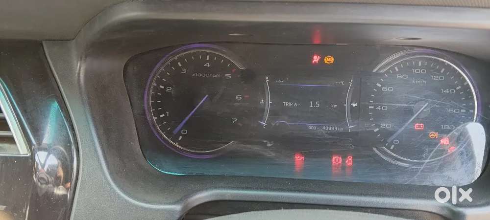 Mahindra Marazzo Diesel 2020