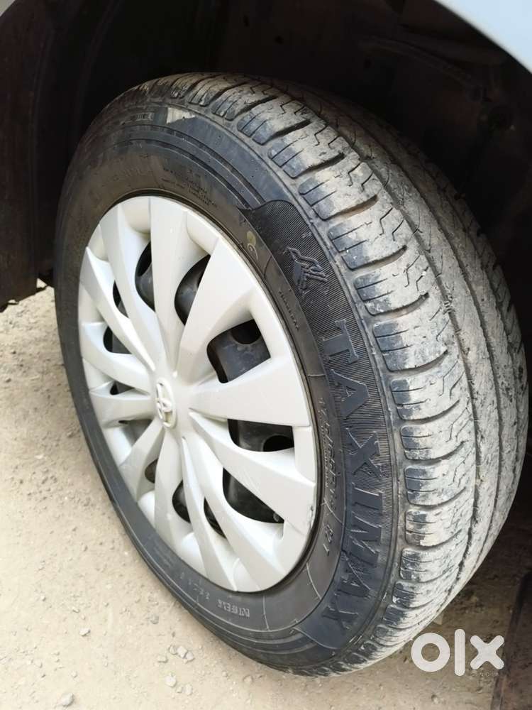 Toyota Etios Liva 2012
