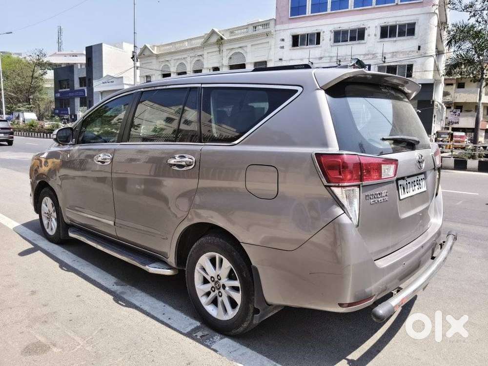 Toyota Innova Crysta 2.4 G Mt, 2016, Diesel