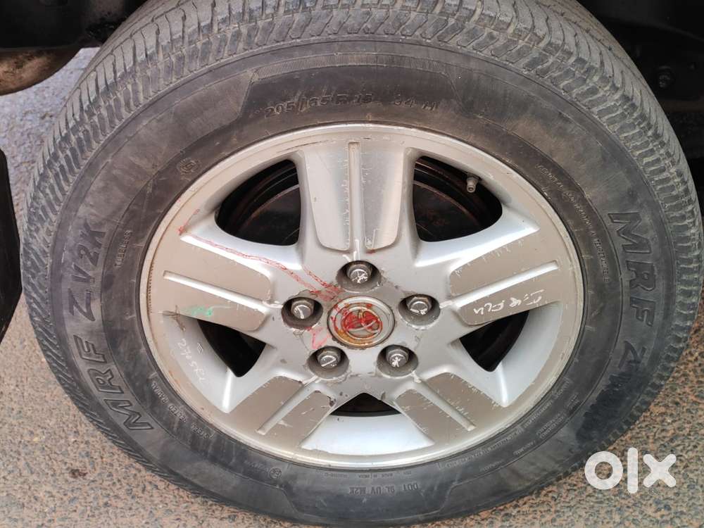 Toyota Innova 2.5 Vx 8 Str Bs-iii, 2008, Diesel