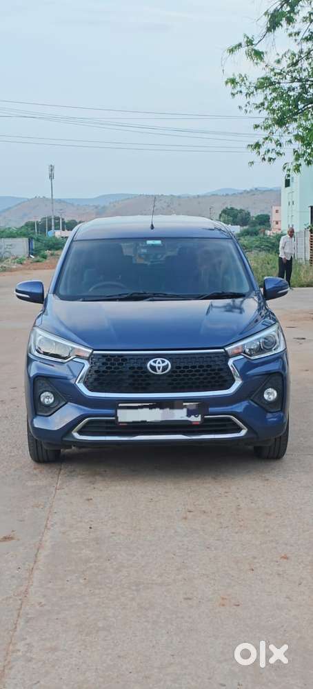 Toyota Rumion V Mt, 2023, Petrol