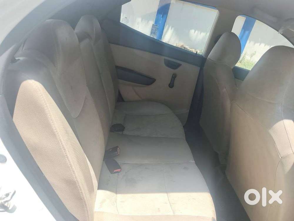 Hyundai Eon Era +, 2017, Petrol