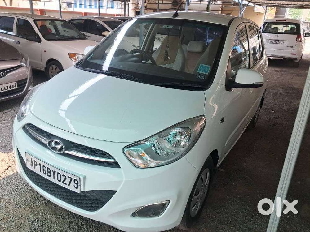 Hyundai I10 Sportz, 2011, Petrol
