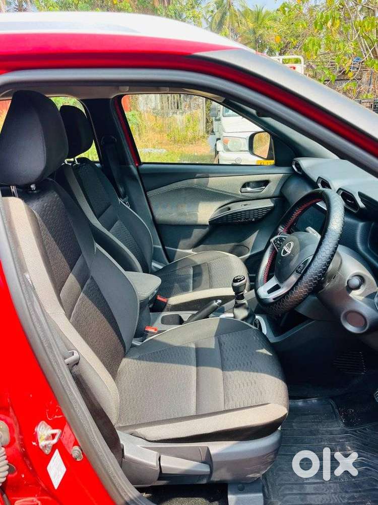 Nissan Magnite N-connecta Mt, 2024, Petrol