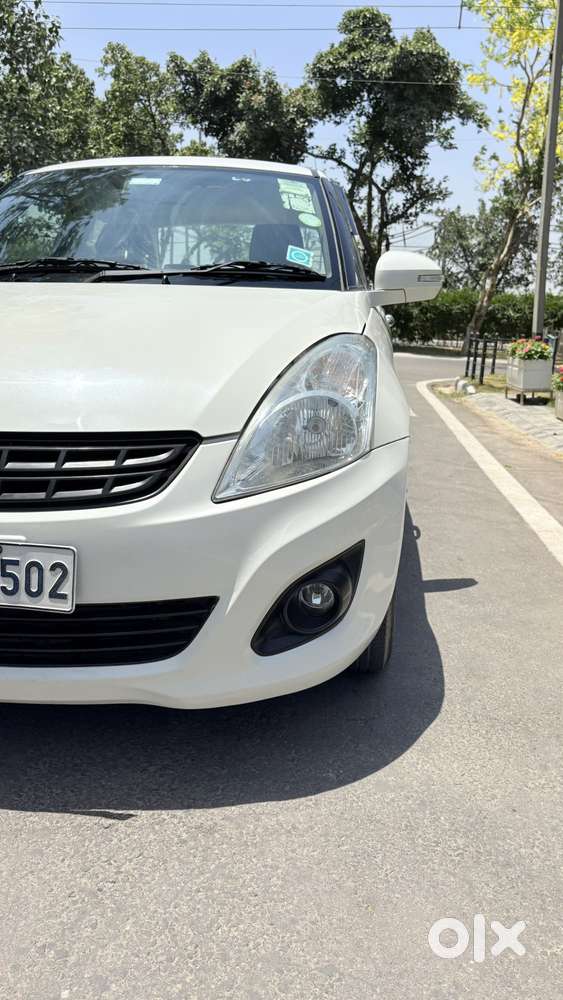 Maruti Suzuki Swift Dzire Vxi Optional, 2014, Petrol