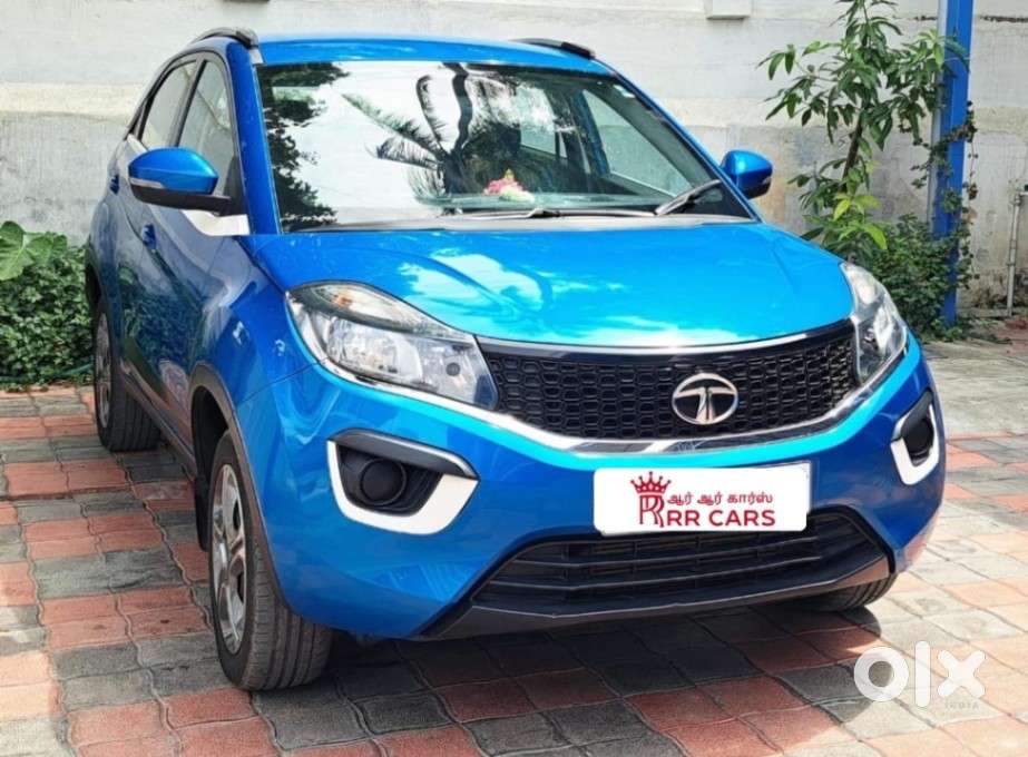 Tata Nexon 1.2 Revotron Xt, 2018, Petrol