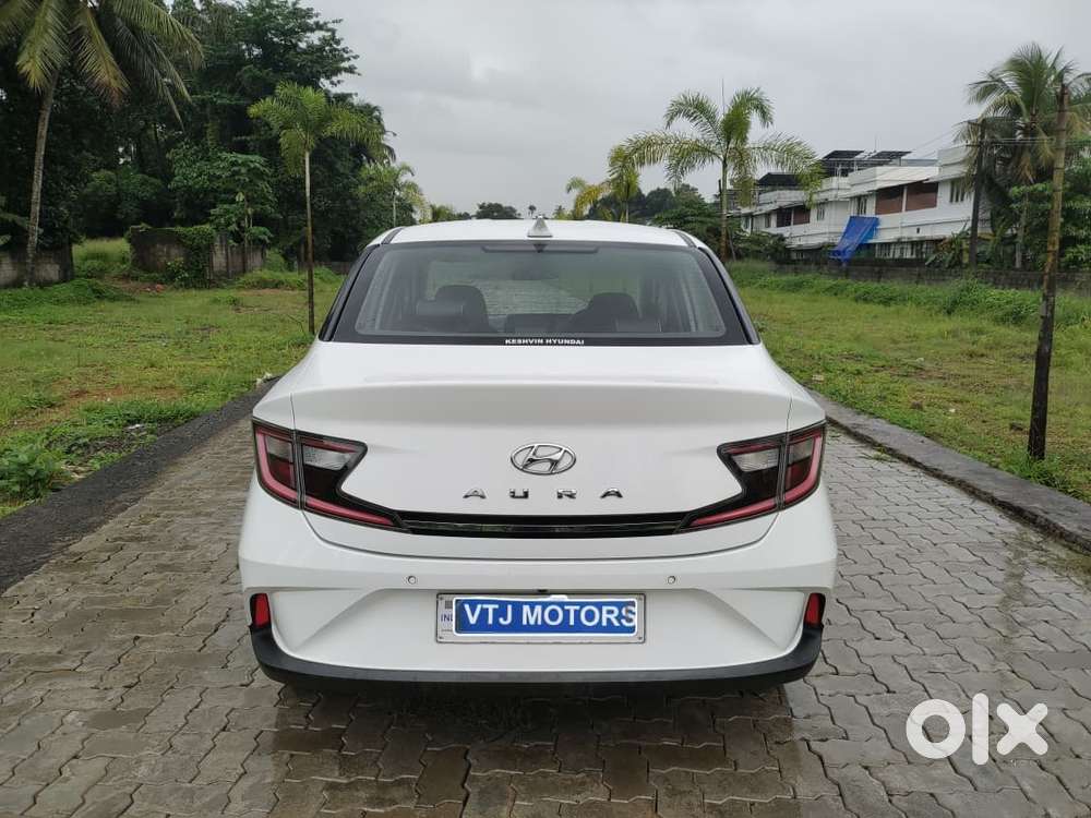 Hyundai Aura Sx Plus Automatic, 2020, Petrol