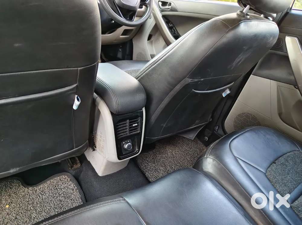 Tata Nexon 1.2 Revotron Xza Plus, 2018, Petrol