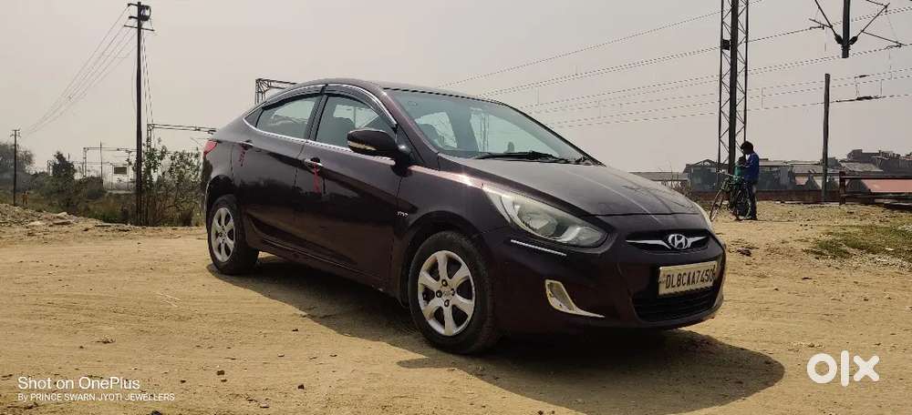Hyundai Fludic Verna Best Condtion 2nd Owner Petrol