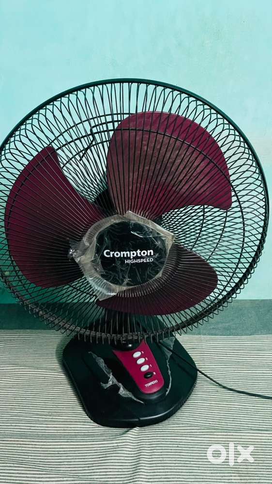 Crompton Table Fan