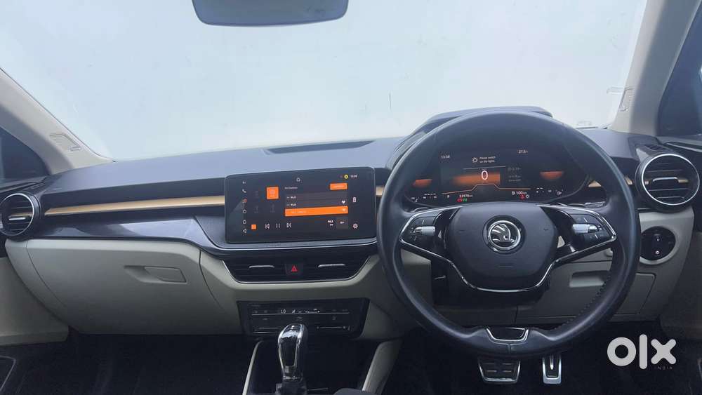 Skoda Slavia Style 1.5l Tsi Dsg, 2023, Petrol